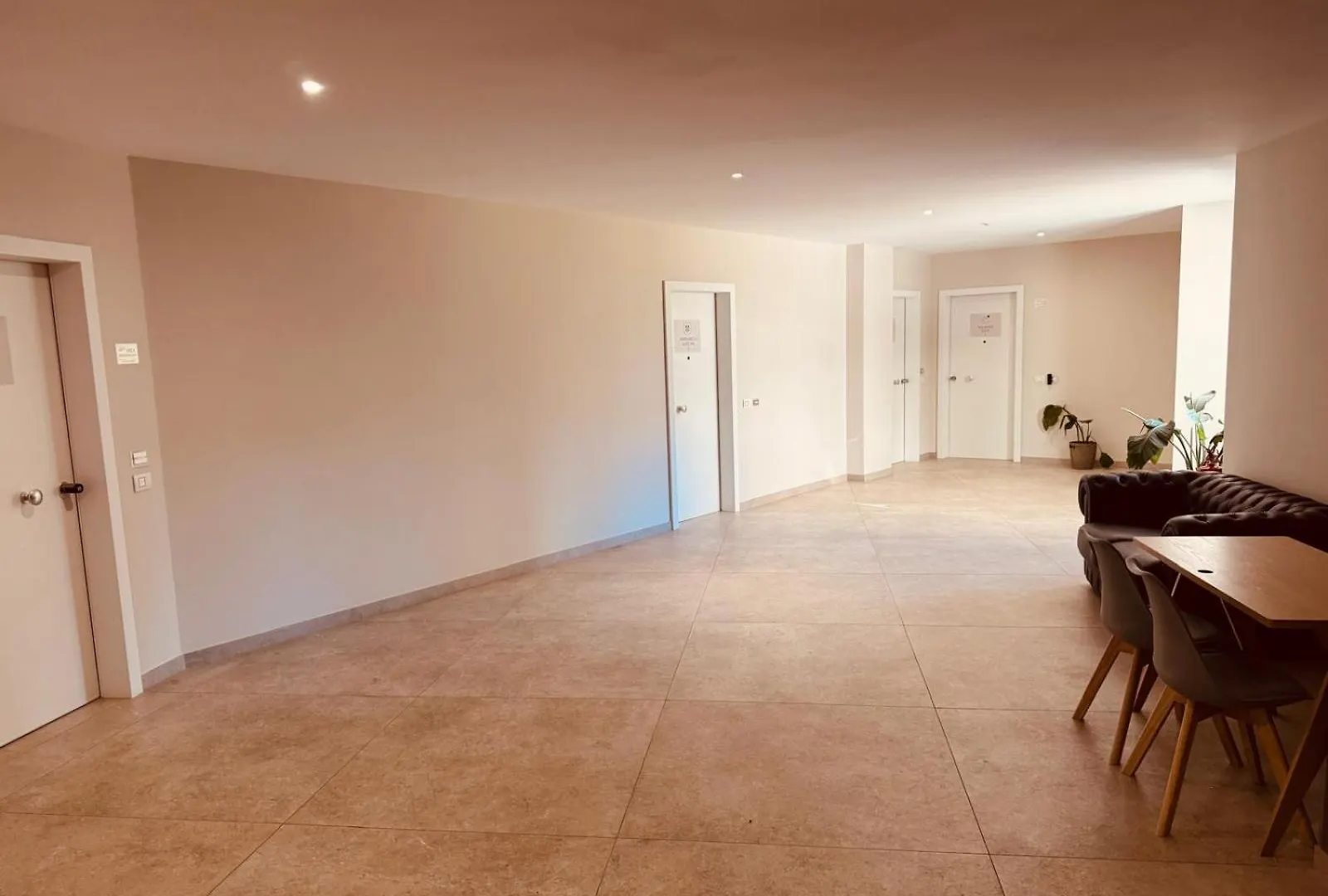 Marisabella Suite 6 Bari 0*,